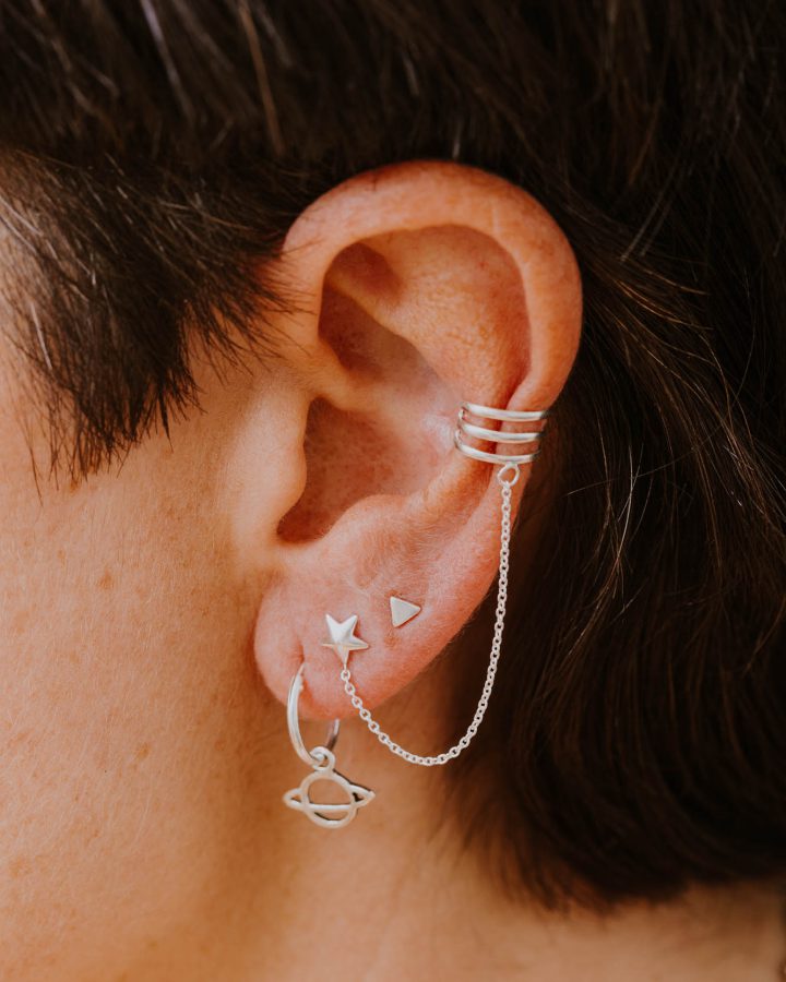 arito mini saturno ear curff cadena estrella