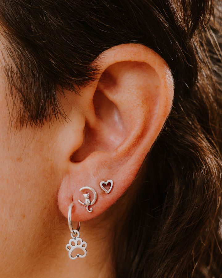 pendiente mini gato luna corazón huella